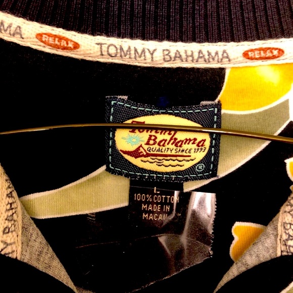 Tommy Bahama 100% Cotton 3-Button Hawaiian Polo L - Picture 3 of 4